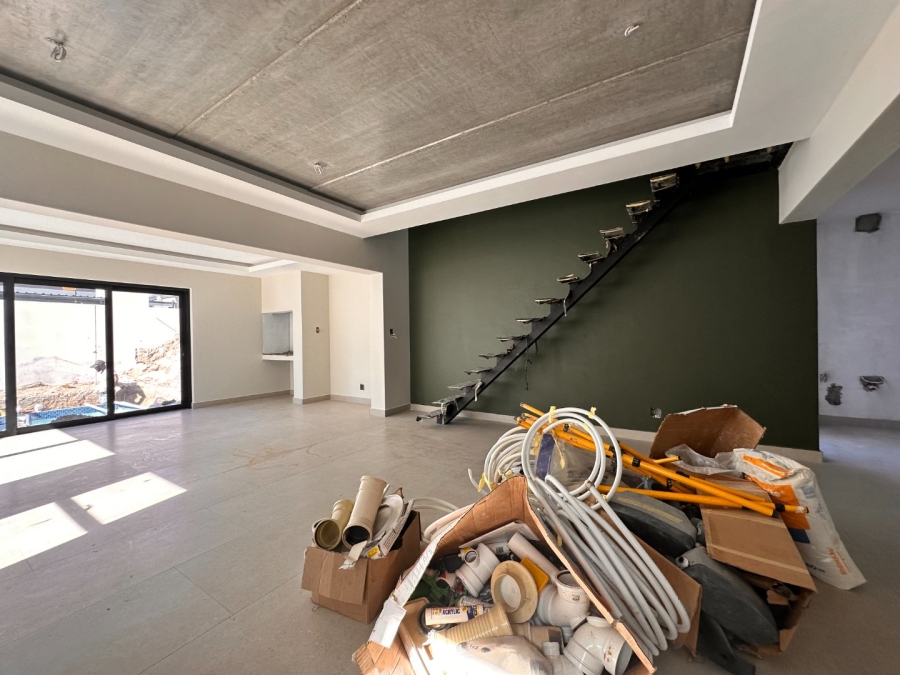 3 Bedroom Property for Sale in Sandown Western Cape